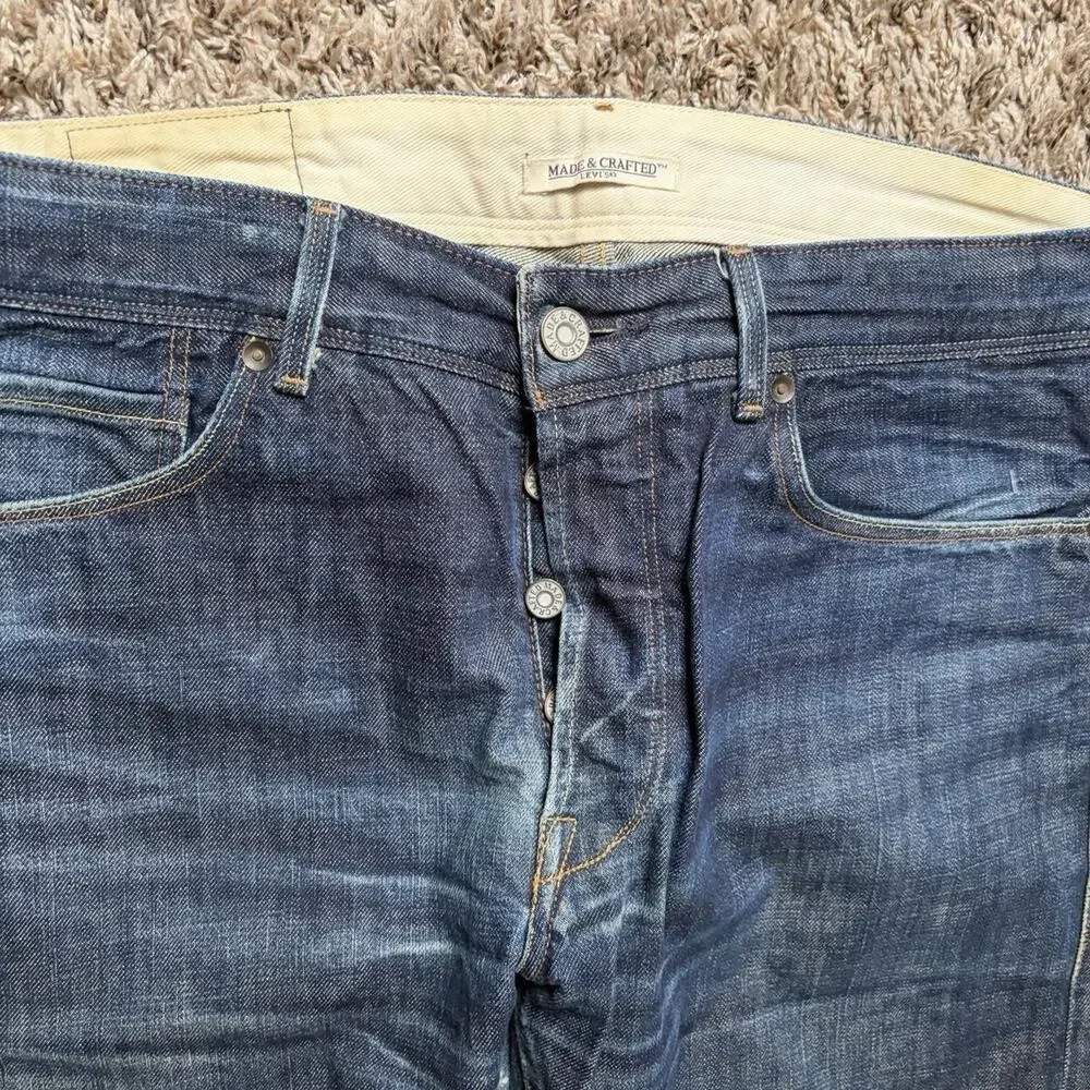 Levis levis made